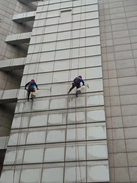 南部高空外墙清洗